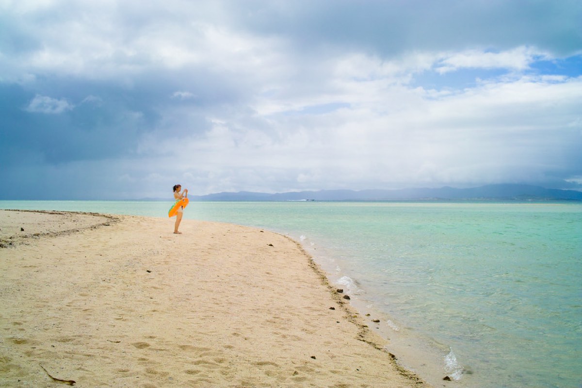 Turquoise sea and white sand on an Okinawa beach